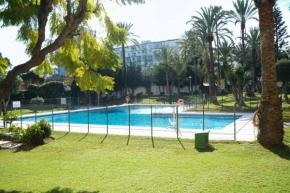 Bonito y amplio piso en Benalmádena con piscina